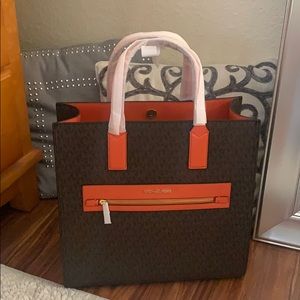 Signature Michael Kors bag!